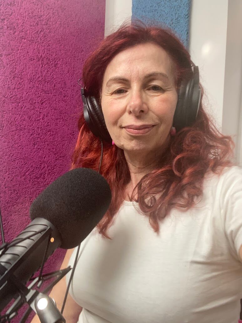 digitalis neveles - Papír vagy képernyő? Van középút a gyerekek digitális nevelésében? - Fülöp Hajnalka